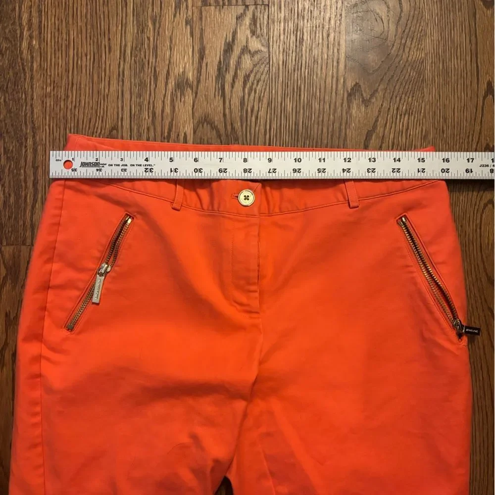 Women’s Pink Coral Ankle Pants w/ Gold Accents by Michael Kors -size 6